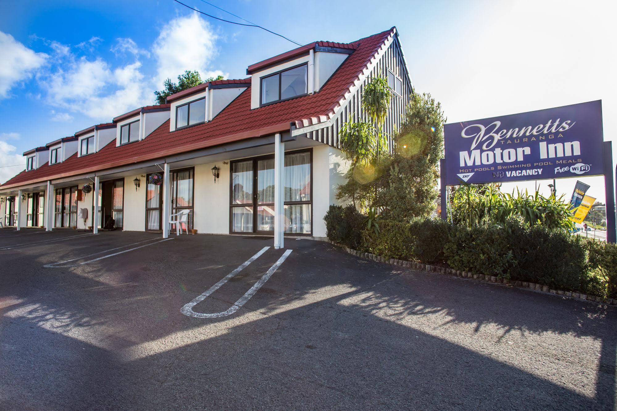 Bennetts Thermal Motor Inn Tauranga Extérieur photo